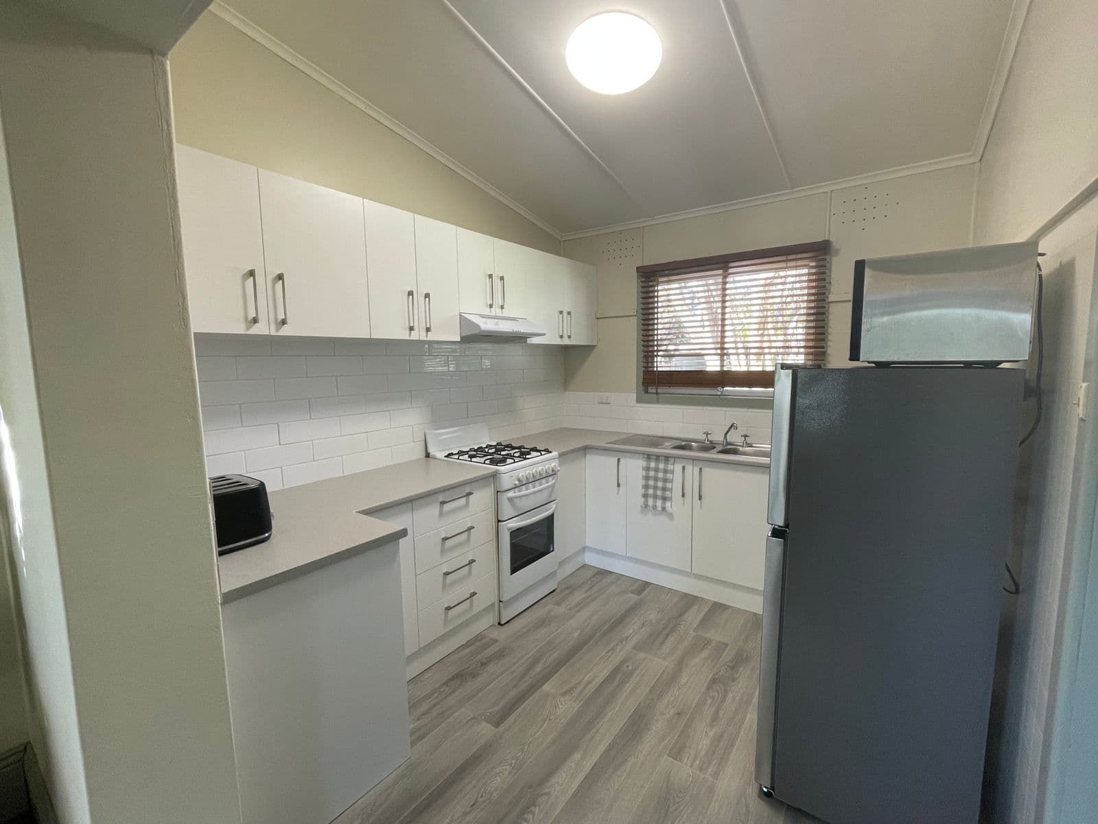 53 Belmore Road, Lorn NSW 2320, Lorn - Thumbnail 5