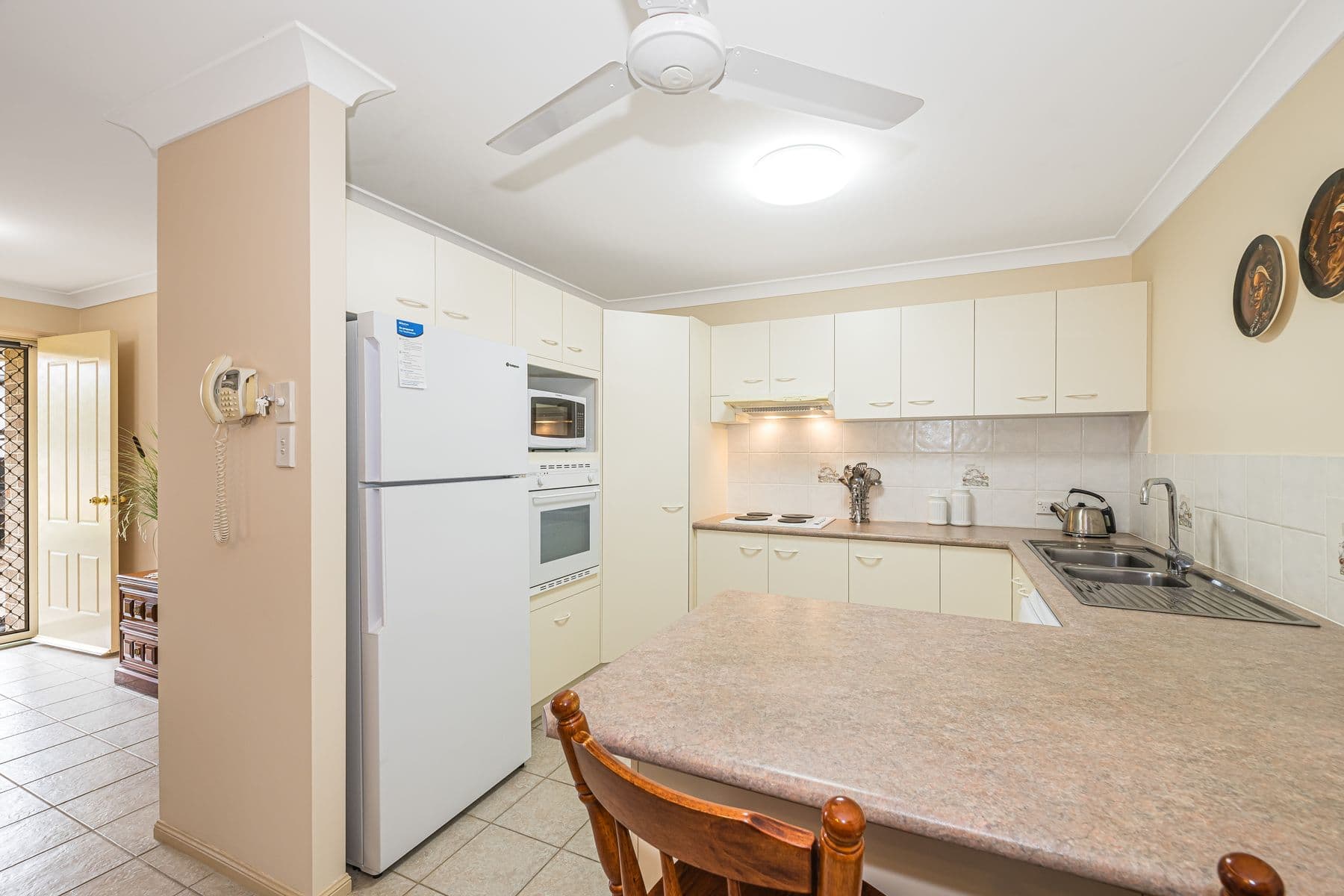2/39 Dianthus Avenue, Banksia Beach QLD 4507, Banksia Beach - Thumbnail 4