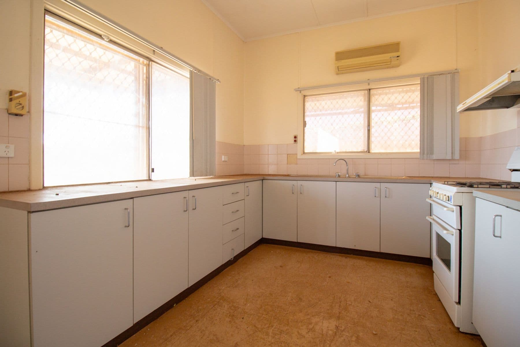 2 Brearley Street, Port Hedland WA 6721, Port Hedland - Thumbnail 4