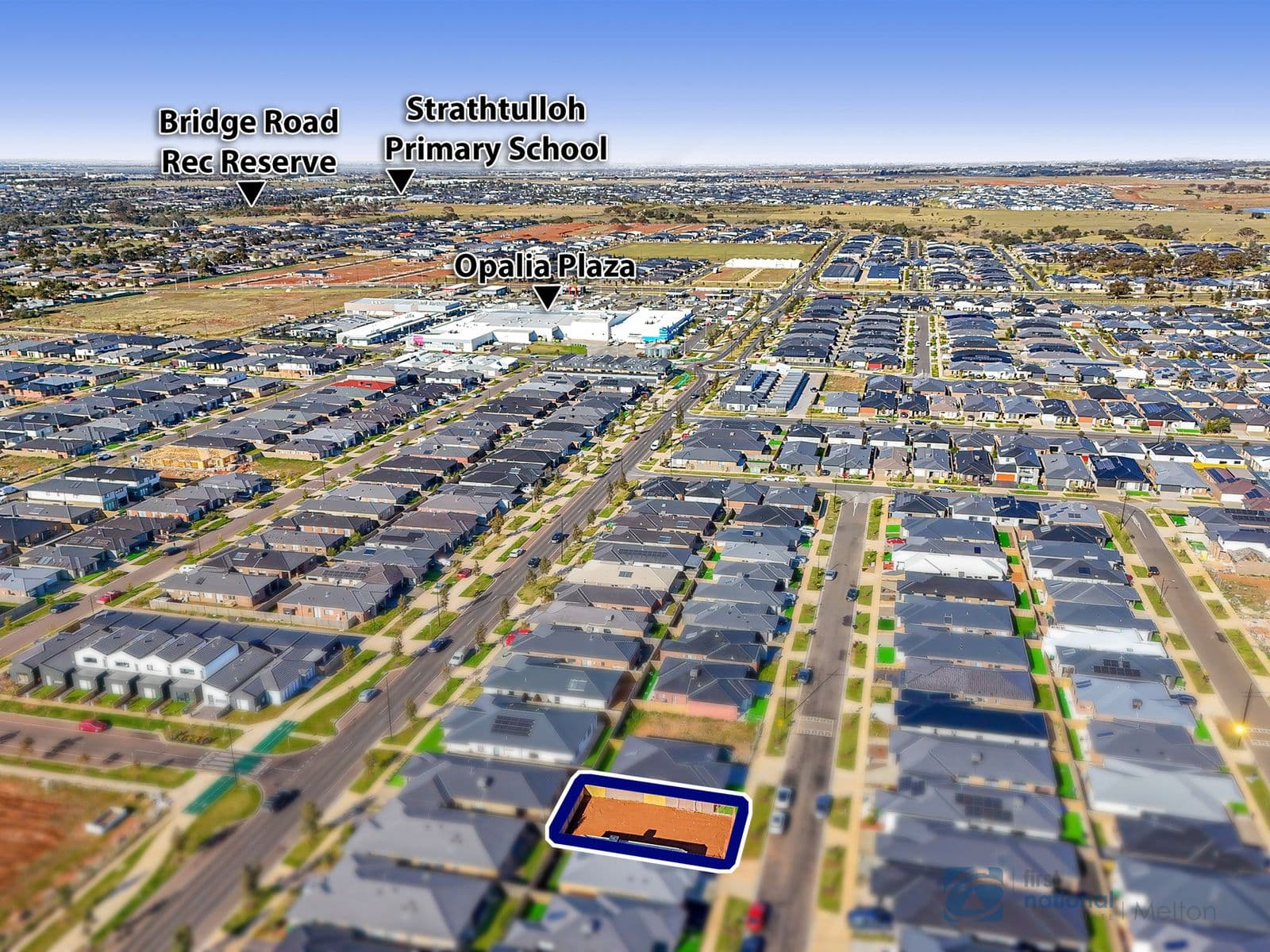 24 GANSHA STREET, Weir Views VIC 3338, Weir Views - Thumbnail 3