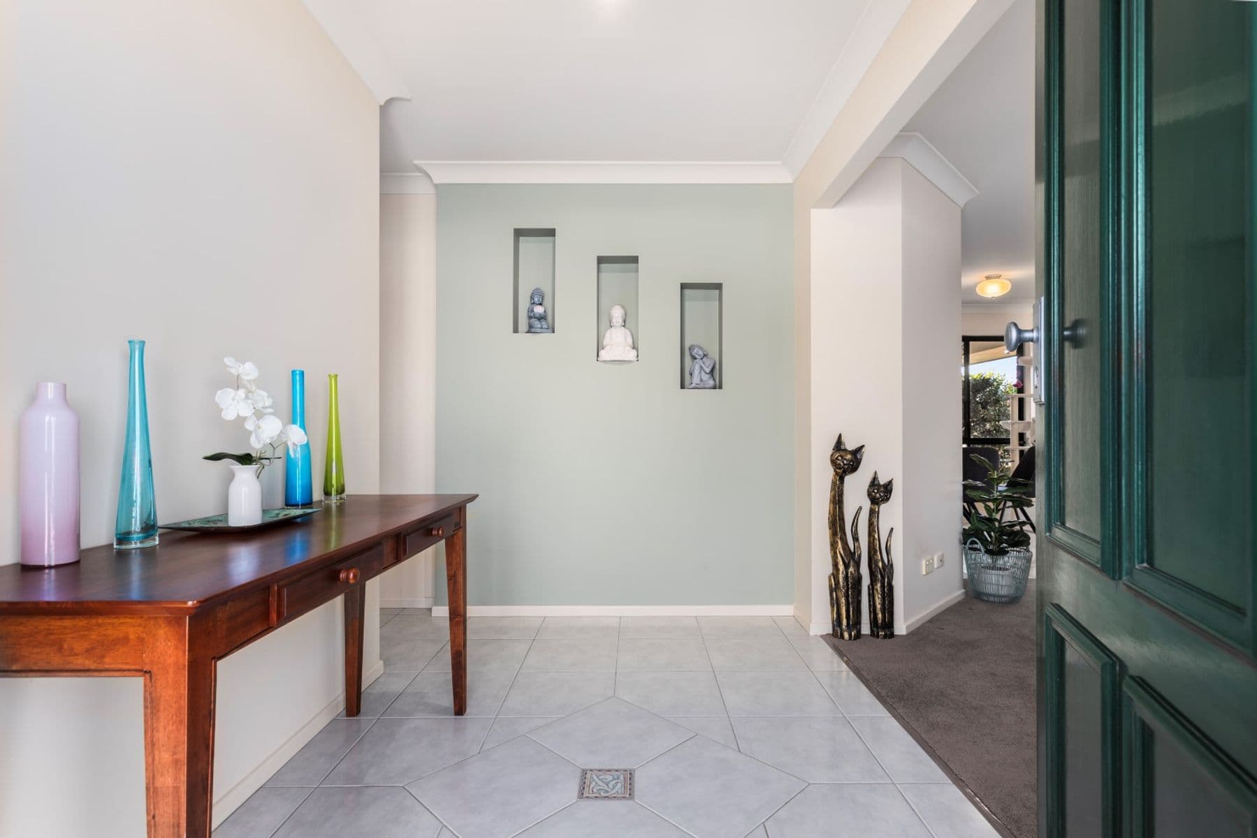 127 Currajong Place, Brassall, QLD 4305, Brassall - Thumbnail 2