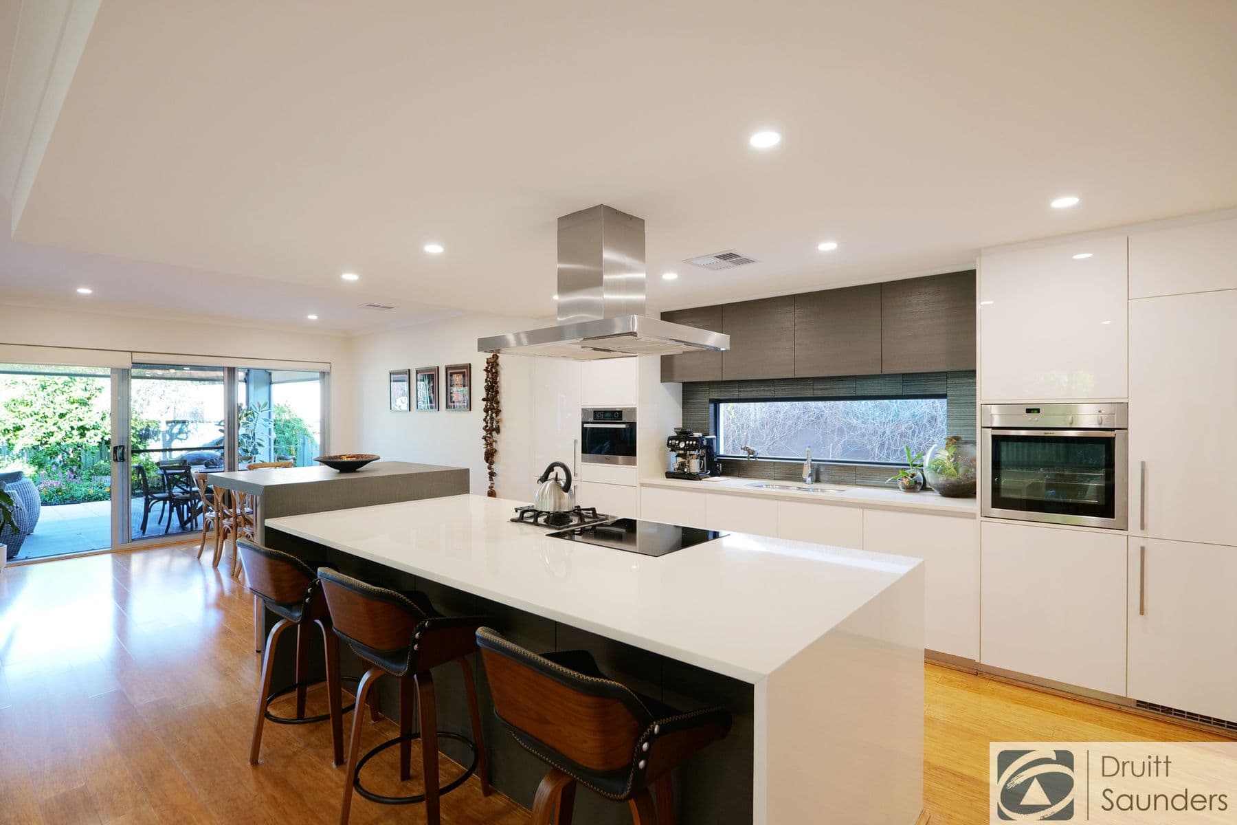 2 Willow Road, Woodlands WA 6018, Woodlands - Thumbnail 4
