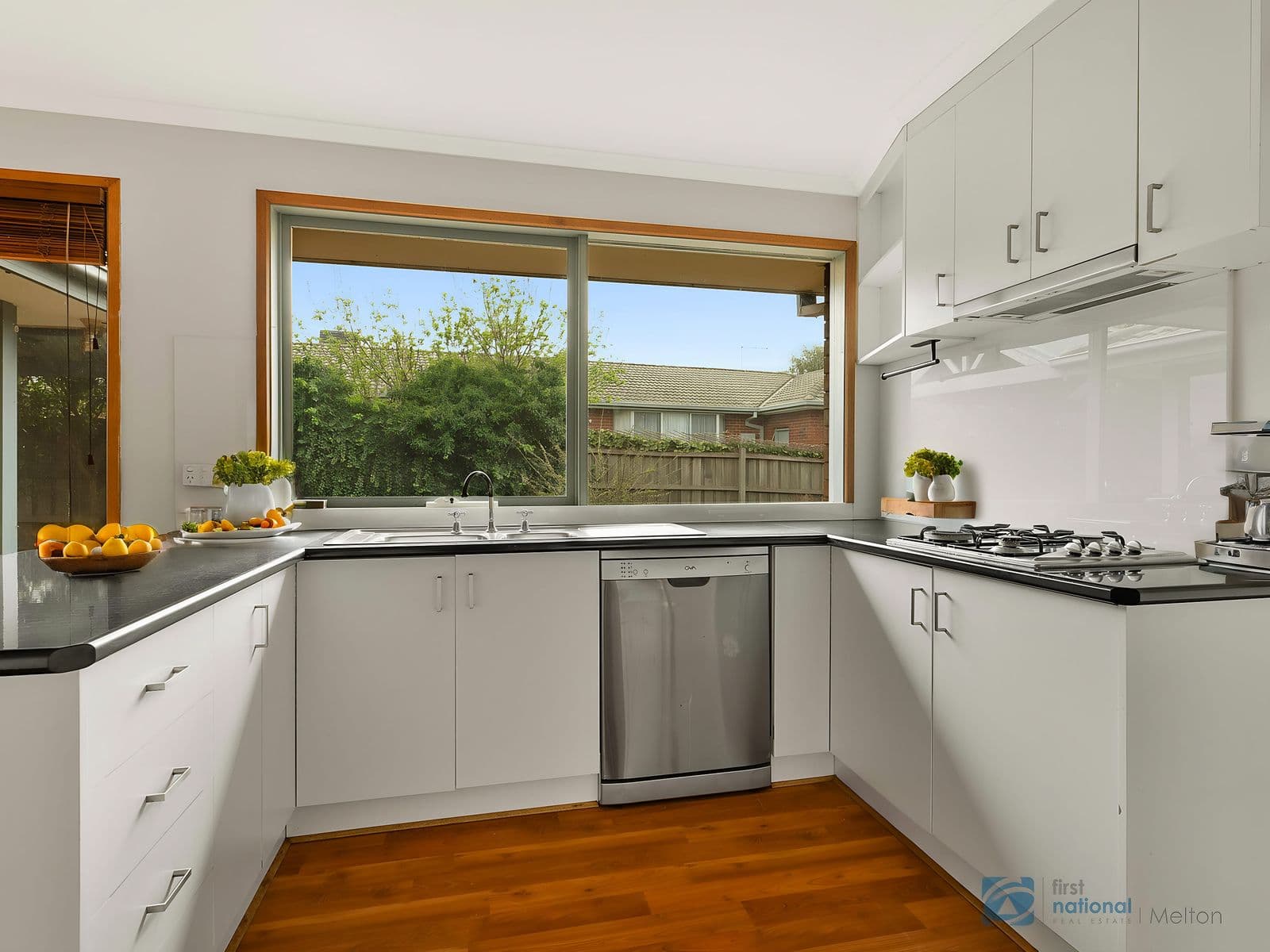 2 Marngo Court, Kurunjang VIC 3337, Kurunjang - Thumbnail 2