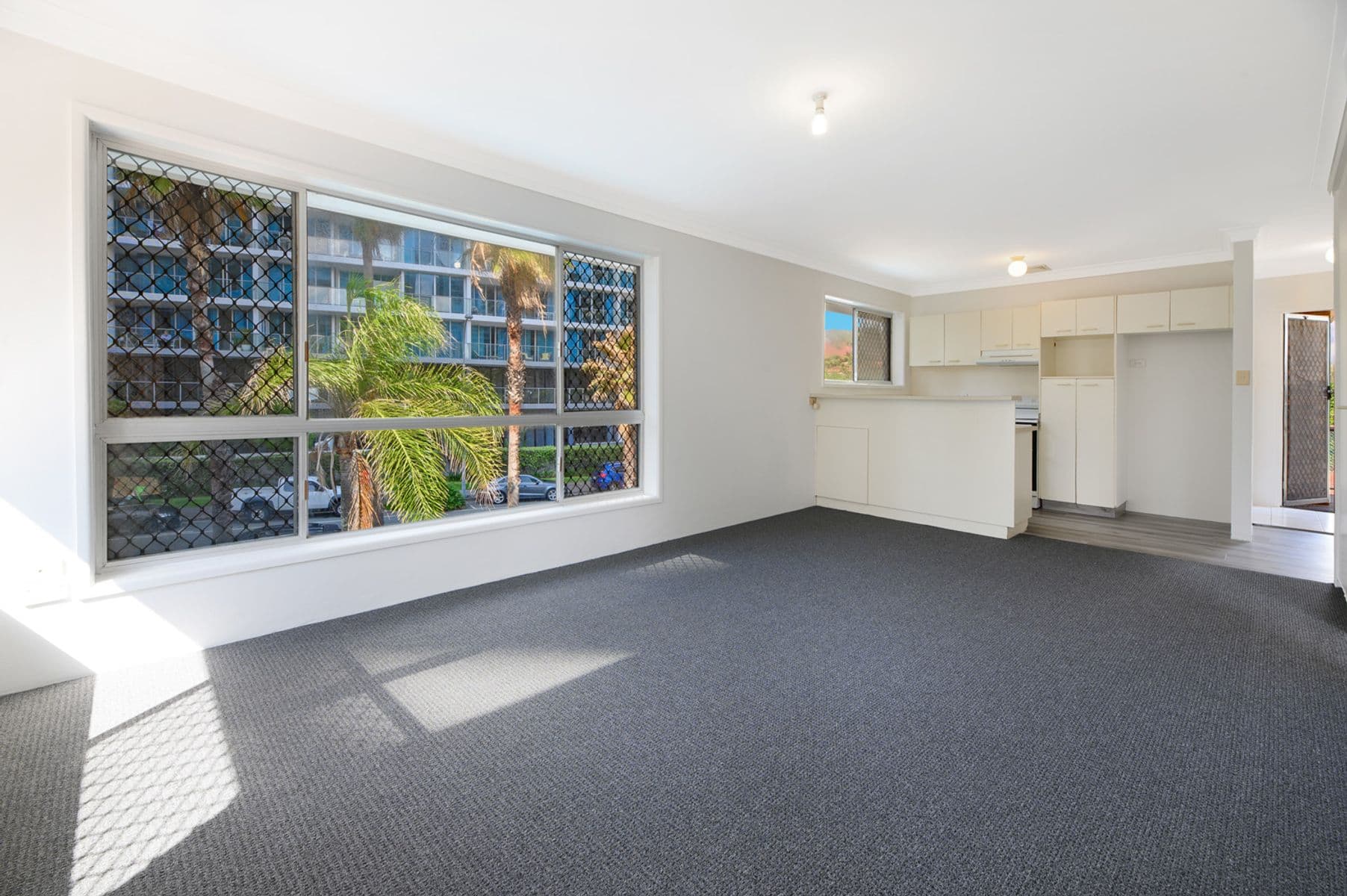 5/27 Enderley Avenue, Surfers Paradise QLD 4217, Surfers Paradise - Thumbnail 5