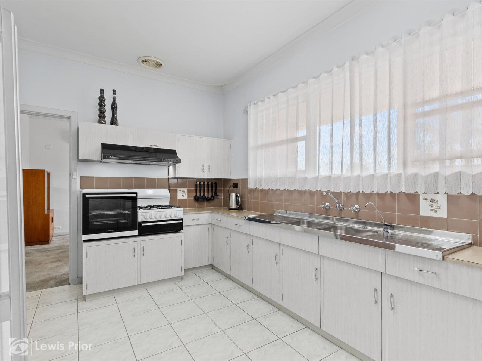 15 Stella Street, Darlington SA 5047, Darlington - Thumbnail 6