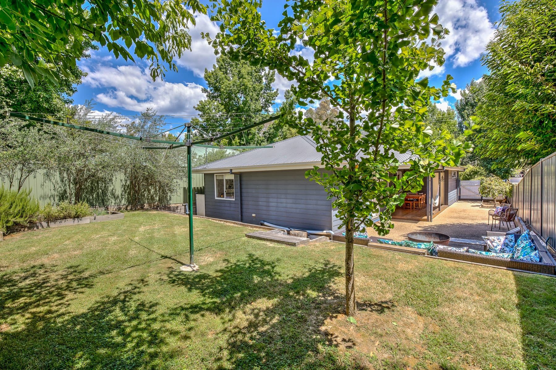17B Churchill Avenue, Bright VIC 3741, Bright - Thumbnail 2