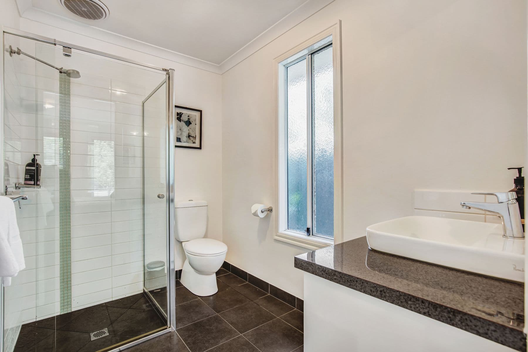 17B Churchill Avenue, Bright VIC 3741, Bright - Thumbnail 7