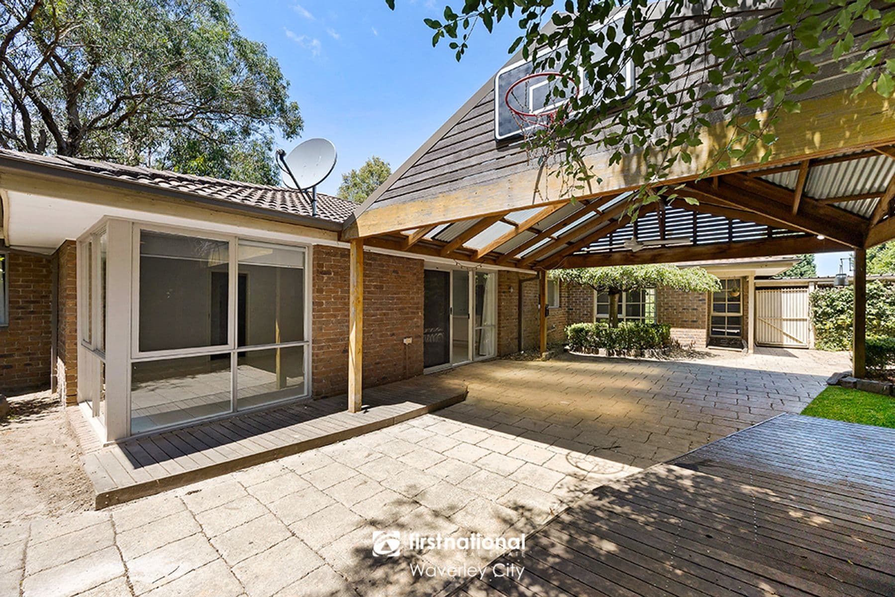 30 Timbertop Drive, Rowville VIC 3178, Rowville - Thumbnail 2
