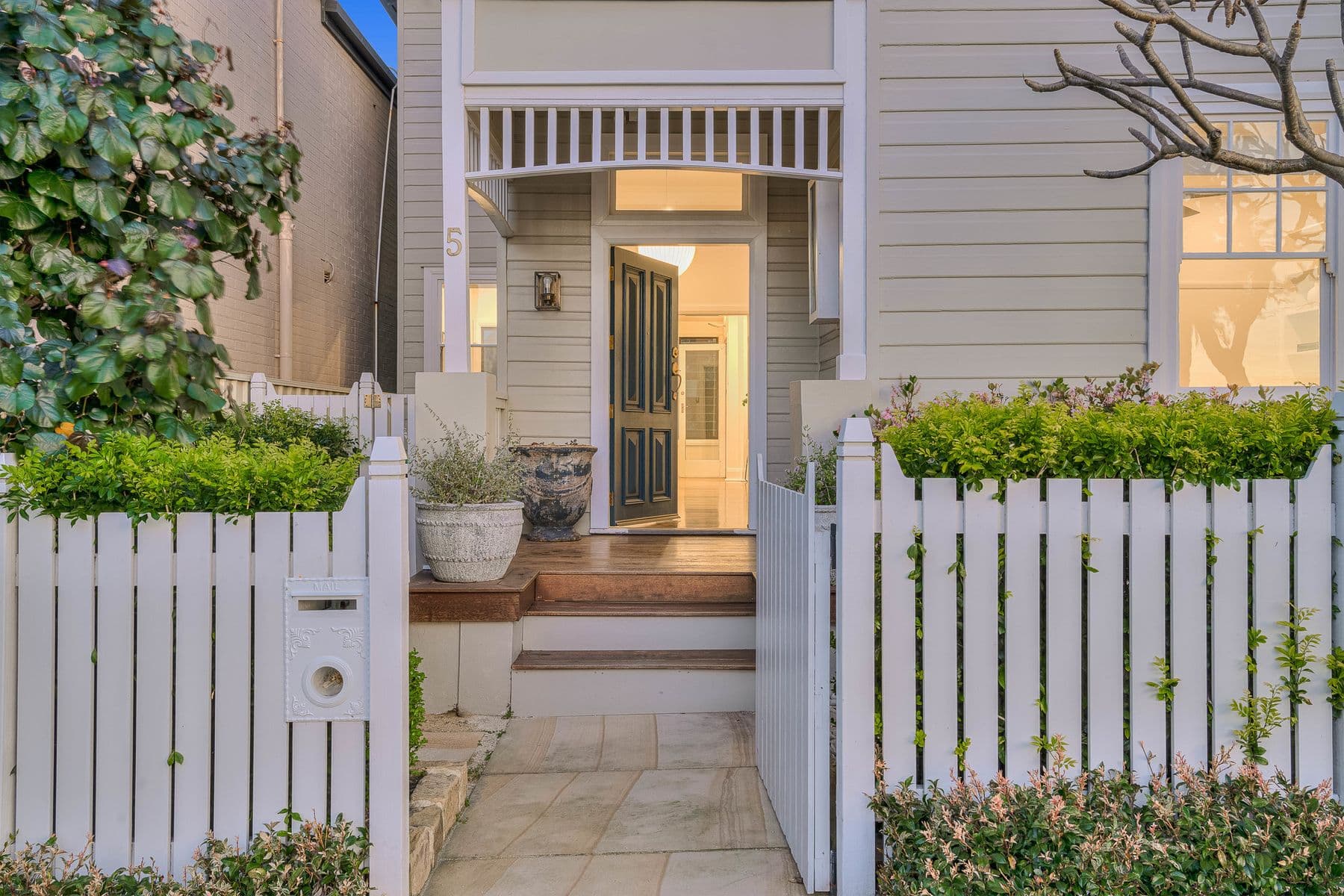 5 Bingle Street, The Hill NSW 2300, The Hill - Thumbnail 2