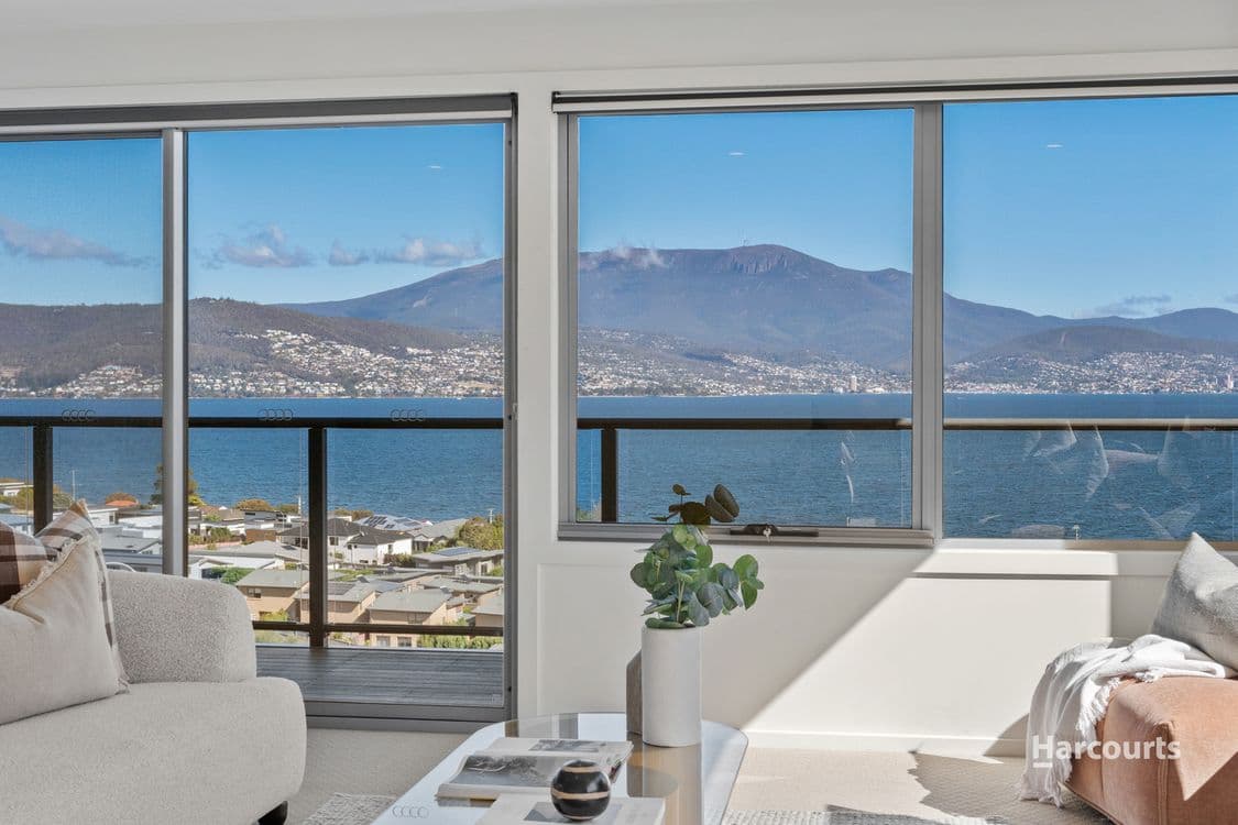 1/746 Oceana Drive, TRANMERE, TAS 7018, Tranmere - Image 1