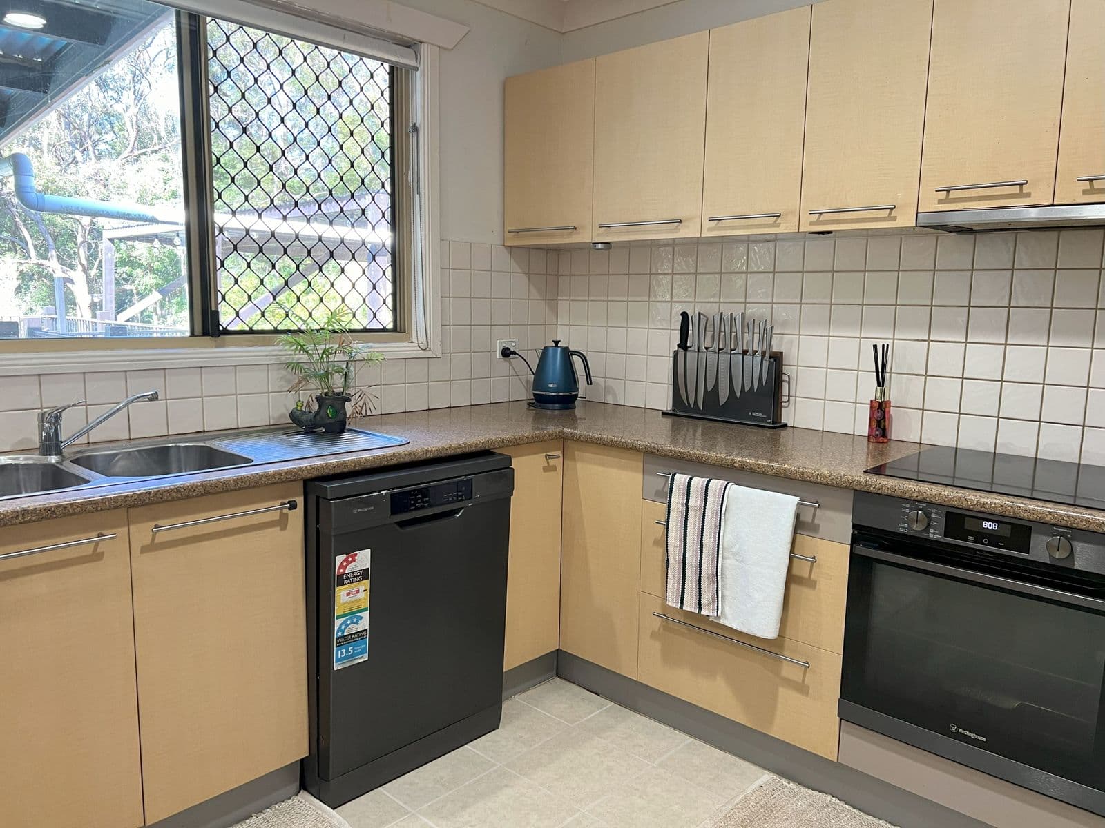 216 Station Road, Horton QLD 4660, Horton - Thumbnail 5