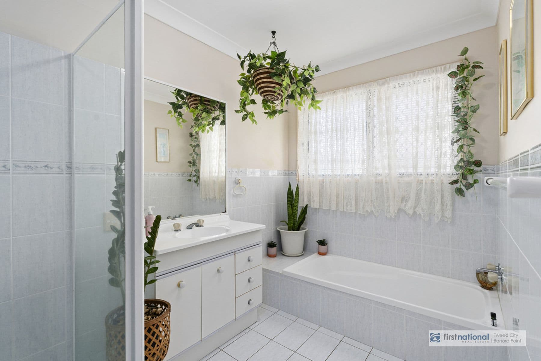 13 Cashel Cresent, Banora Point NSW 2486, Banora Point - Thumbnail 7