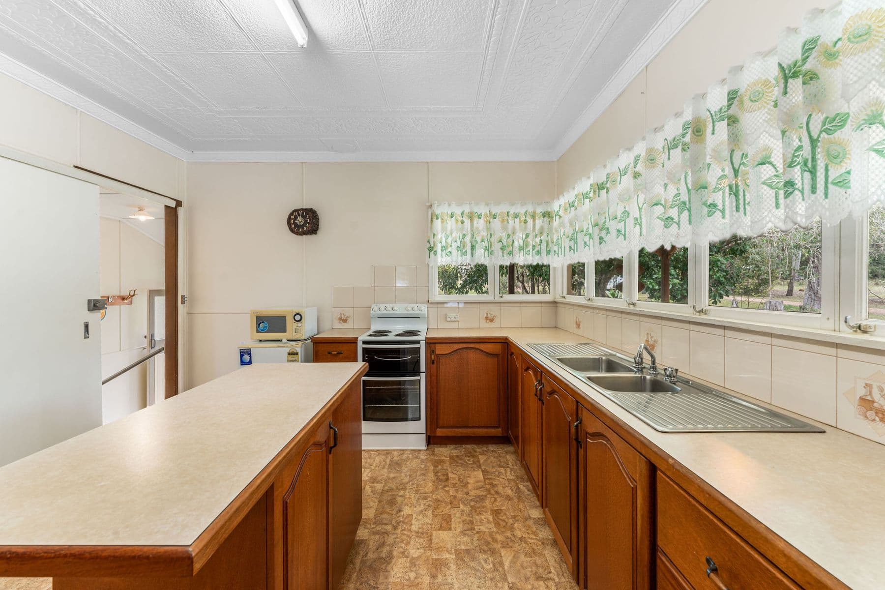 24 Pozieres Street, Tumoulin QLD 4888, Tumoulin - Thumbnail 4