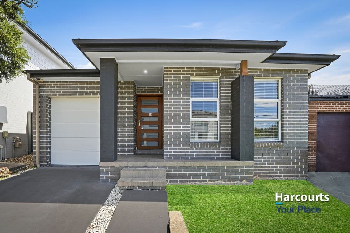 11 Guardian Way, JORDAN SPRINGS, NSW 2747, Jordan Springs - Image 1