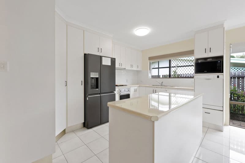 274 Bedford Road, ANDERGROVE, QLD 4740, Andergrove - Thumbnail 4