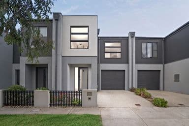 32 Dawley Circuit, WERRIBEE, VIC 3030, Werribee - Image 1