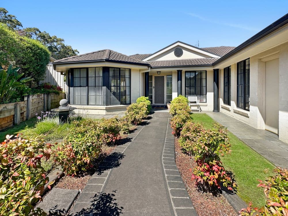 12 Stuart Place, SUNSHINE BAY, NSW 2536, Sunshine Bay - Image 1