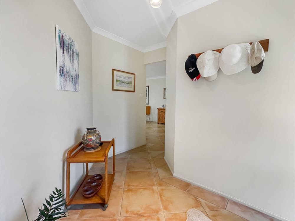12 Stuart Place, SUNSHINE BAY, NSW 2536, Sunshine Bay - Thumbnail 2