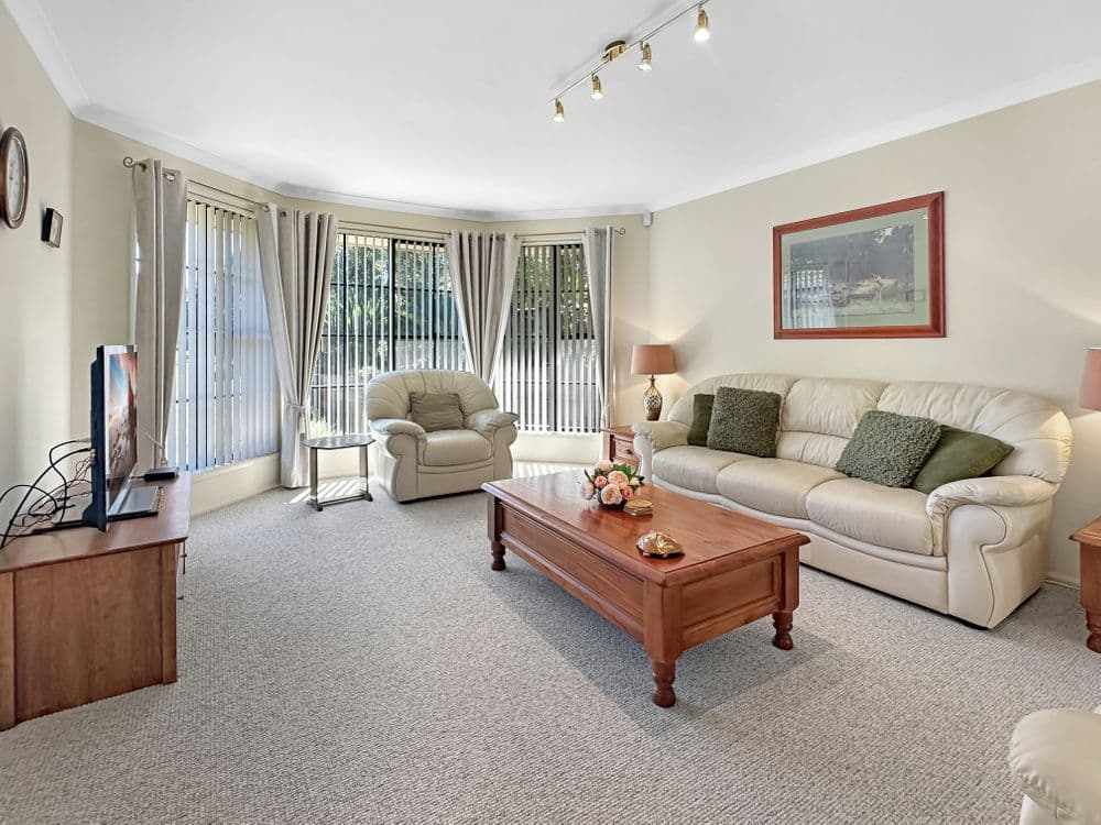 12 Stuart Place, SUNSHINE BAY, NSW 2536, Sunshine Bay - Thumbnail 3
