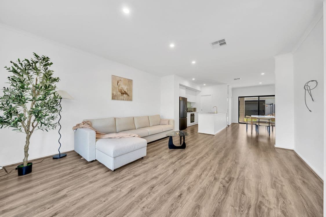 19 Fortana Lane, ANGLE VALE, SA 5117, Angle Vale - Thumbnail 3