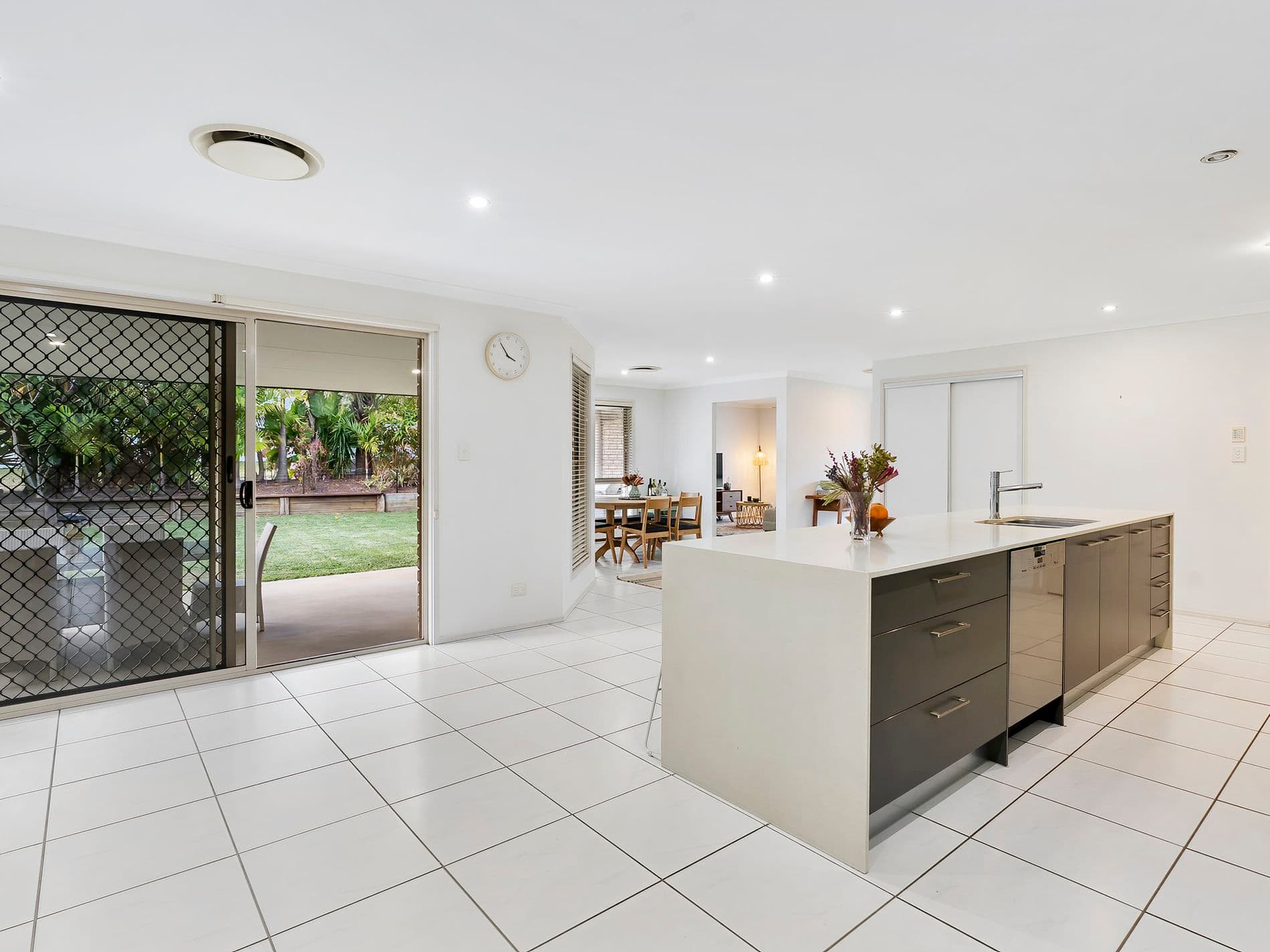 115 Allan Avenue, Glass House Mountains, Glass House Mountains - Thumbnail 4