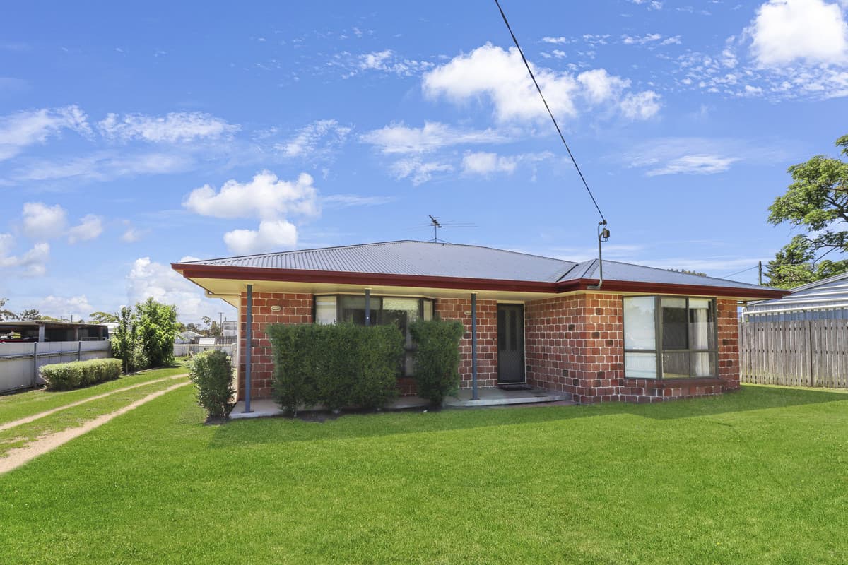 4 Sofia Street, Applethorpe QLD 4378, Applethorpe - Thumbnail 2