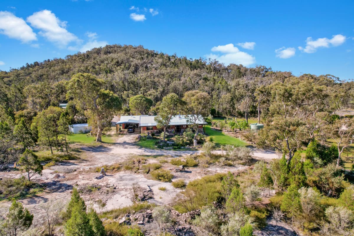305 Amosfield Road, Dalcouth QLD 4380, Dalcouth - Thumbnail 2