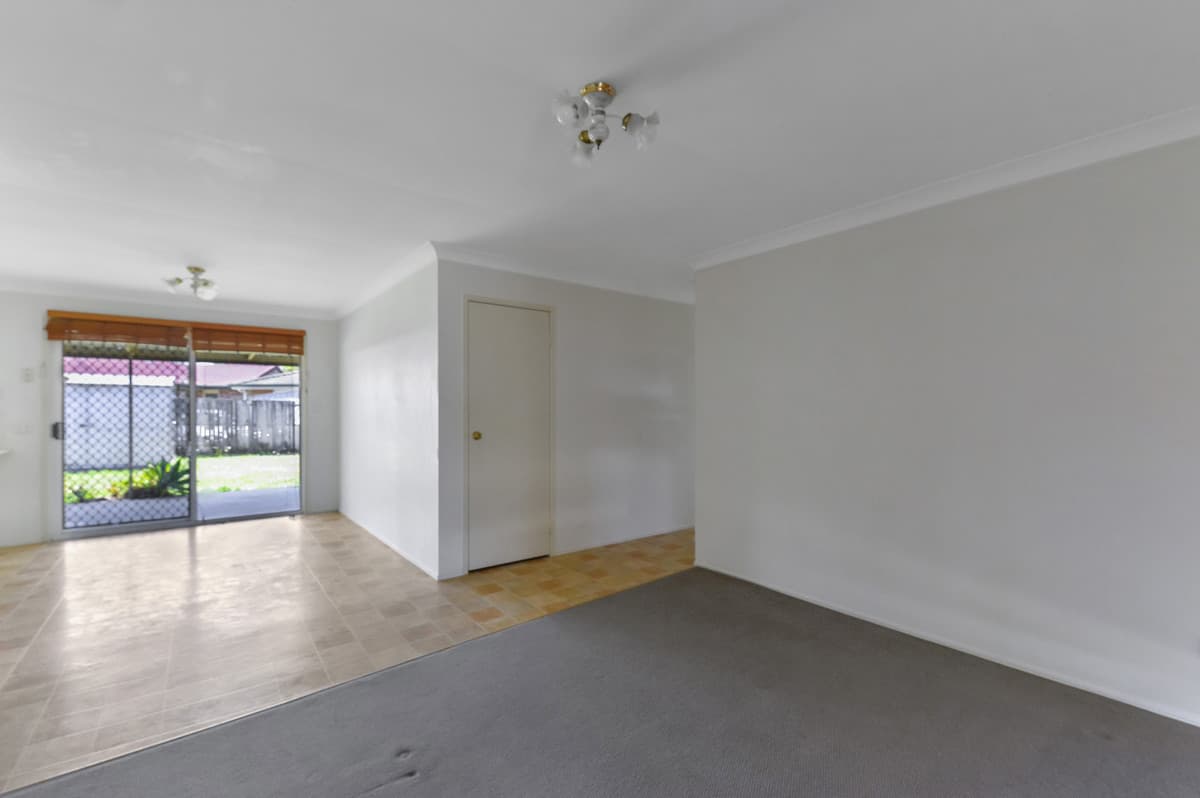 221 Herses Road, EAGLEBY QLD 4207, Eagleby - Thumbnail 5