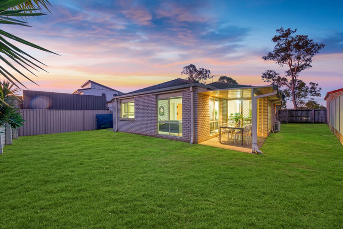39 Lancelot Crescent, ORMEAU QLD 4208, Ormeau - Thumbnail 2