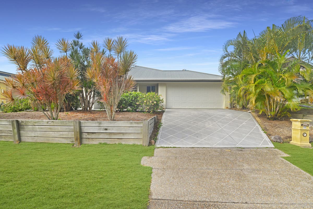 11 Lilyvale Crescent, ORMEAU QLD 4208, Ormeau - Thumbnail 2