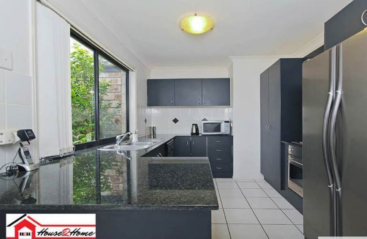 15 White Street, Point Vernon, Point Vernon - Thumbnail 2
