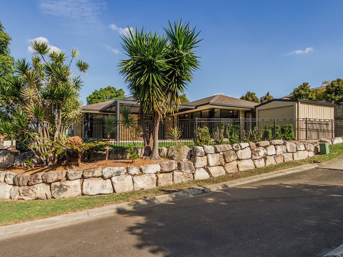 74 OVERLAND Drive, EDENS LANDING QLD 4207, Edens Landing - Thumbnail 5