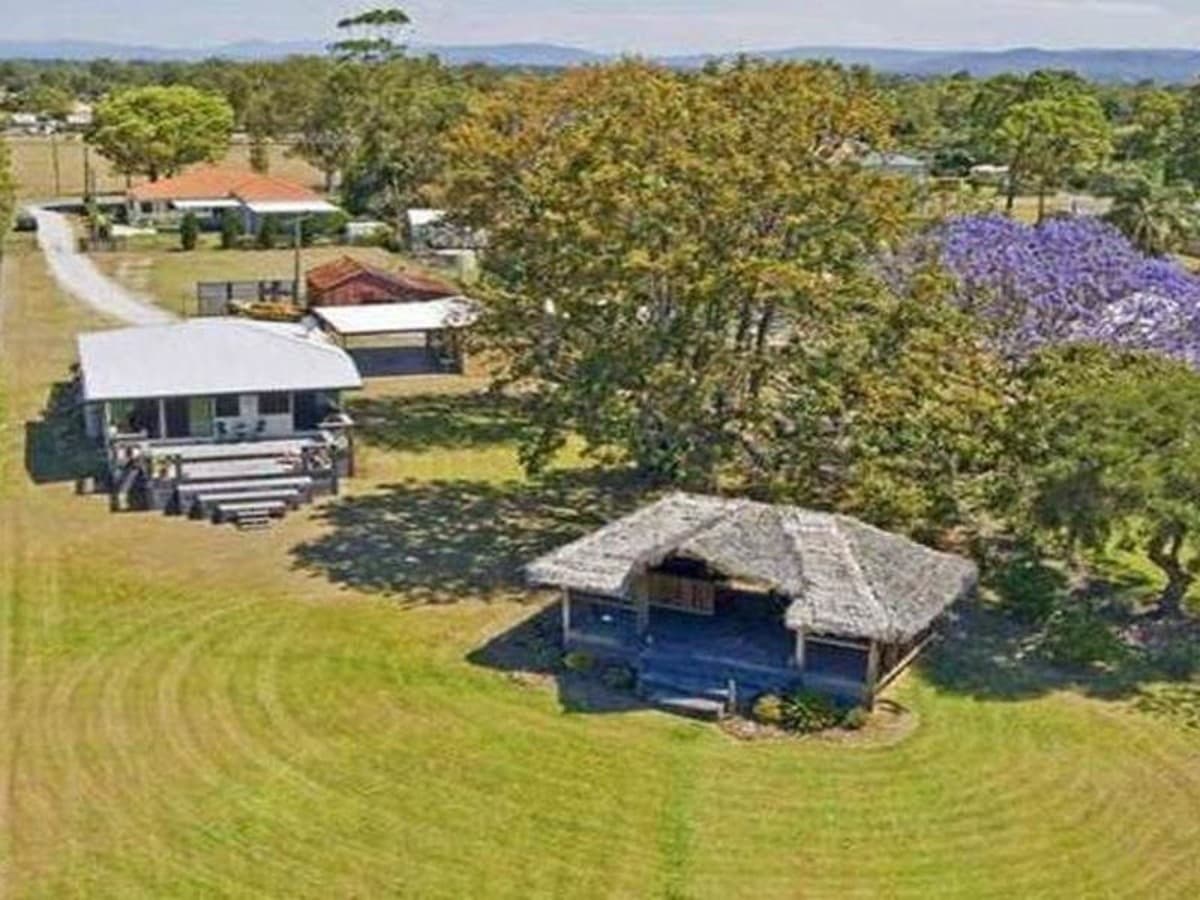 6 Bay Drive, Jacobs Well QLD 4208, Jacobs Well - Thumbnail 2
