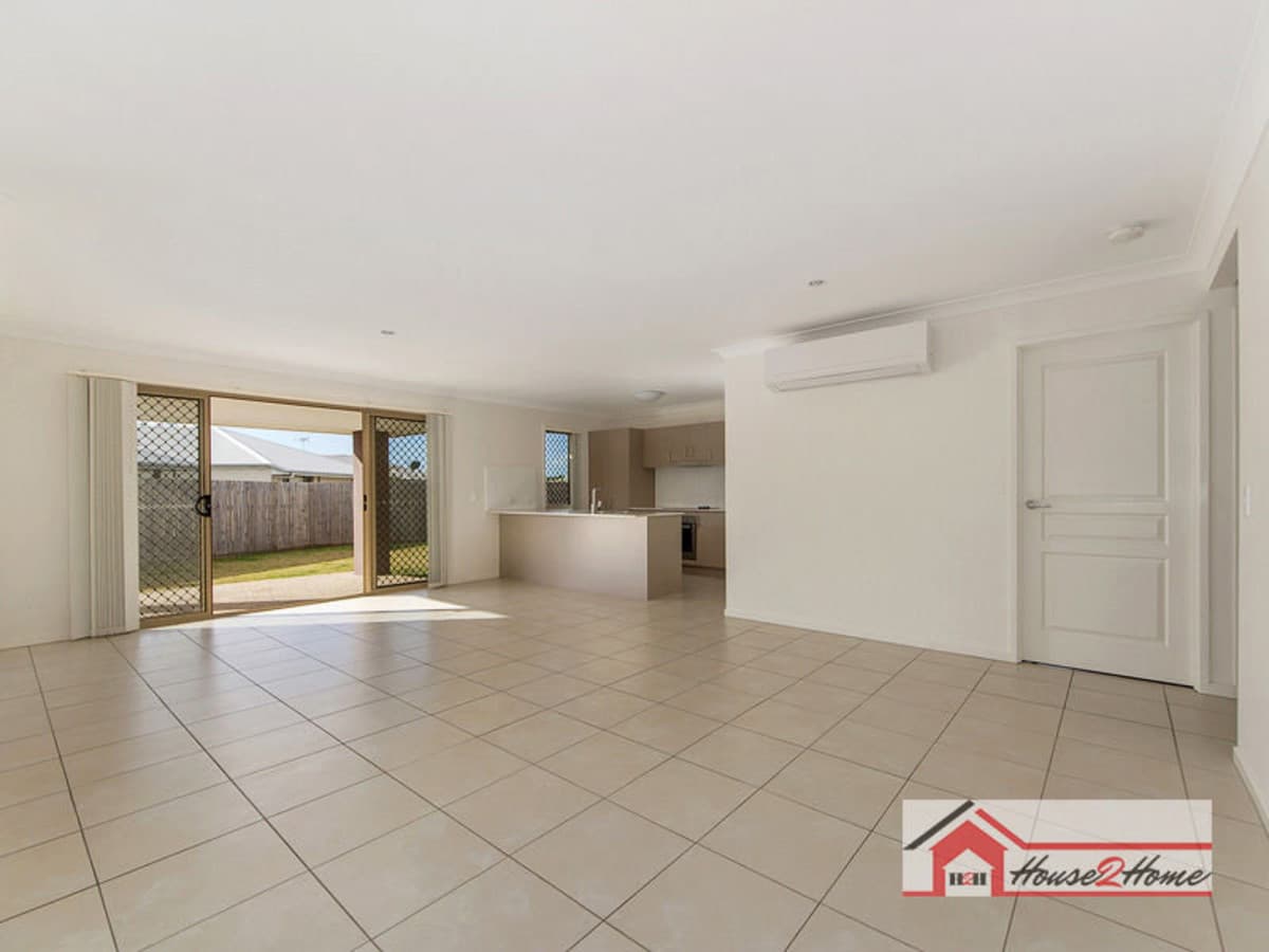 4 Sugar Gum Place, ORMEAU QLD 4208, Ormeau - Thumbnail 5