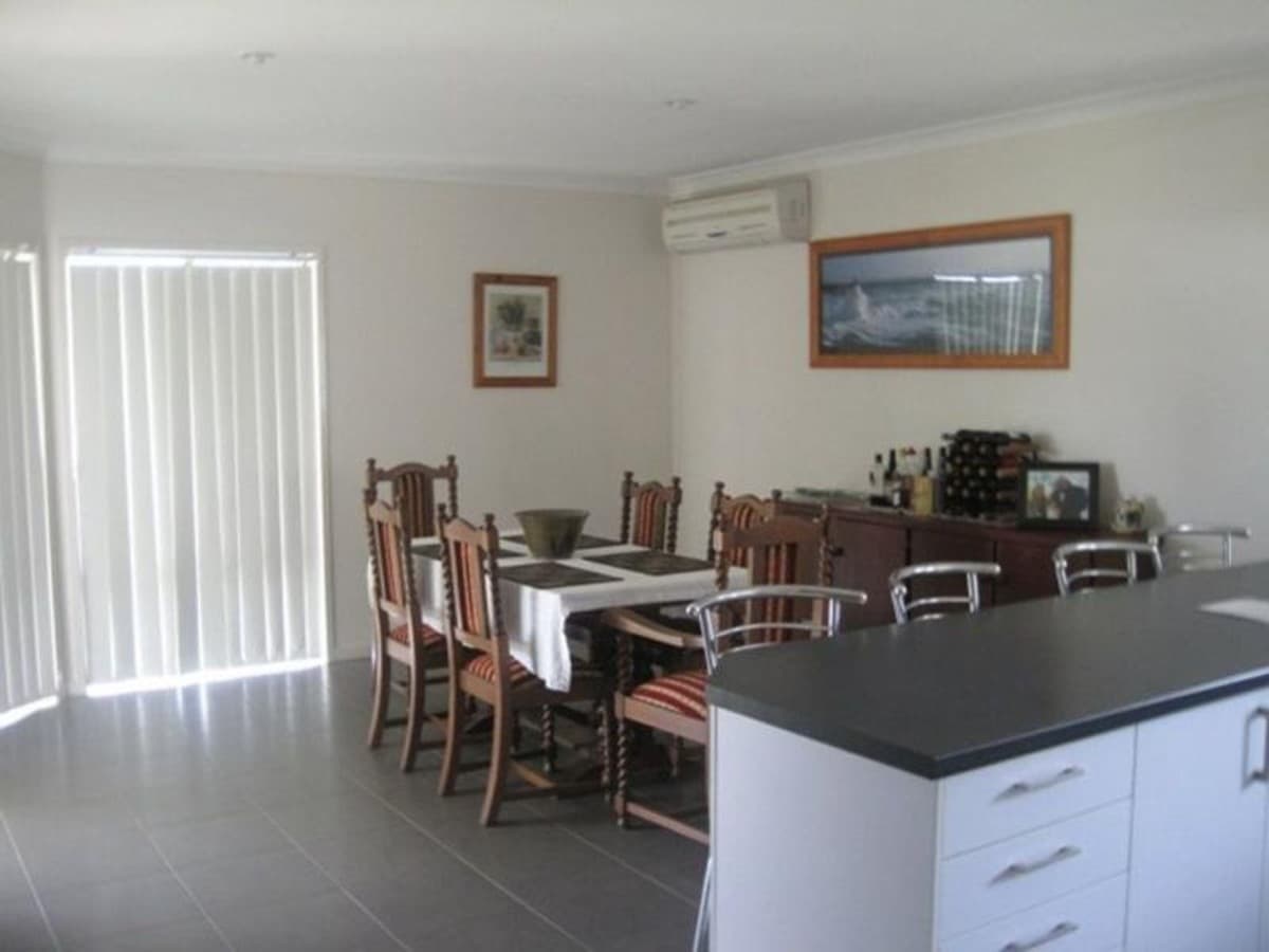 5 Glenafton Court, ORMEAU QLD 4208, Ormeau - Thumbnail 6