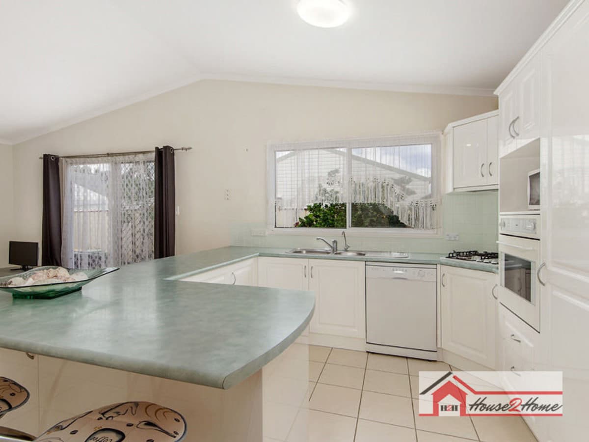 Villa 52 / 26-42 Goldmine Road, ORMEAU QLD 4208, Ormeau - Thumbnail 4