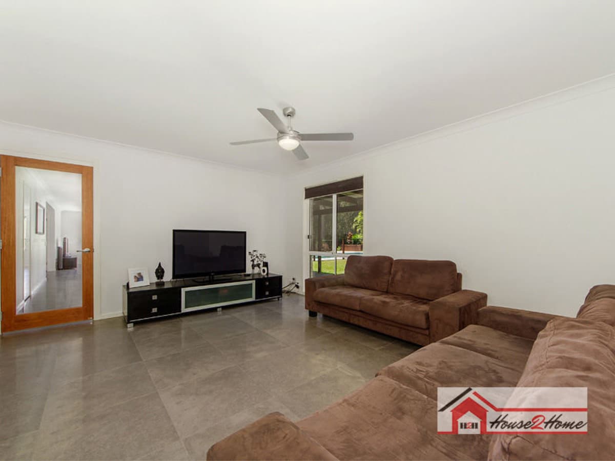 7 Pituri Place, ORMEAU QLD 4208, Ormeau - Thumbnail 7