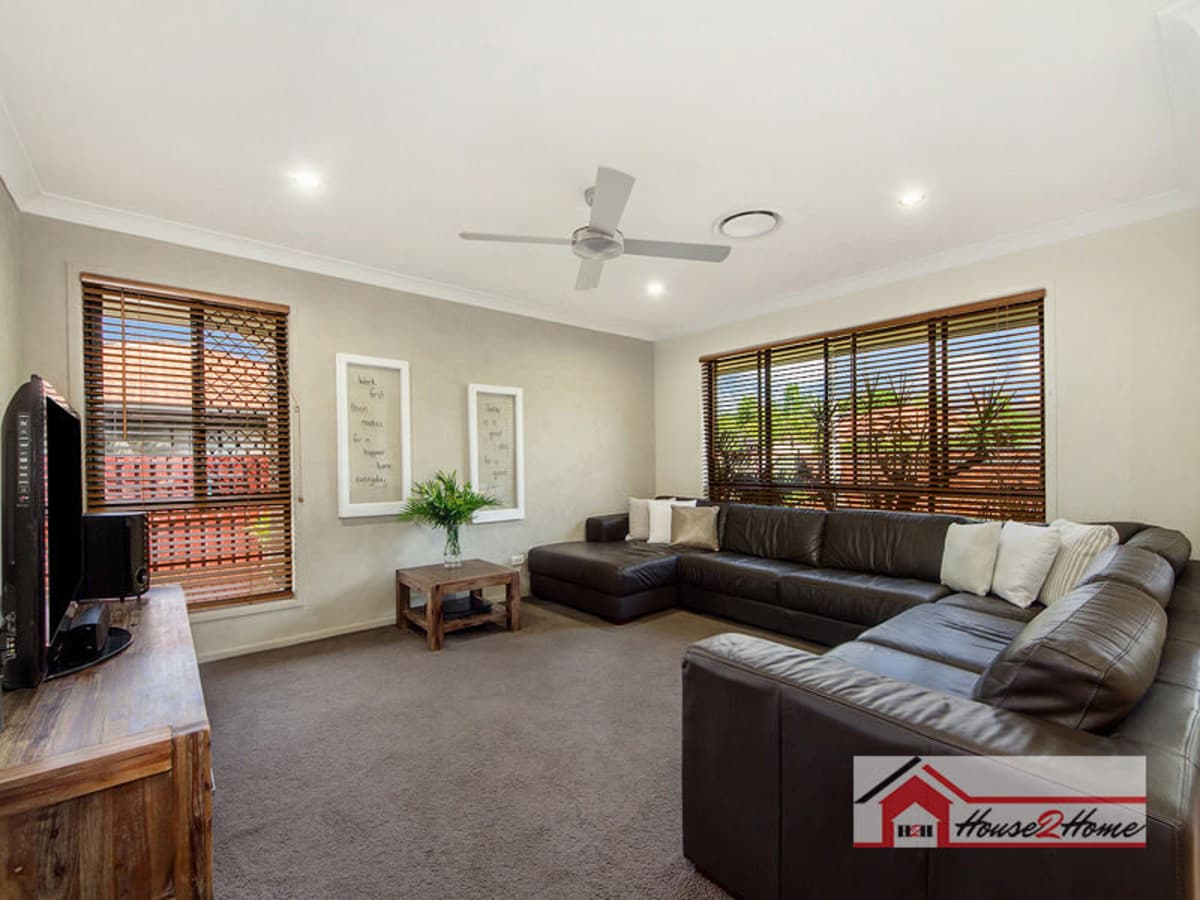 15 Catchlove Street, MAUDSLAND QLD 4210, Maudsland - Thumbnail 7