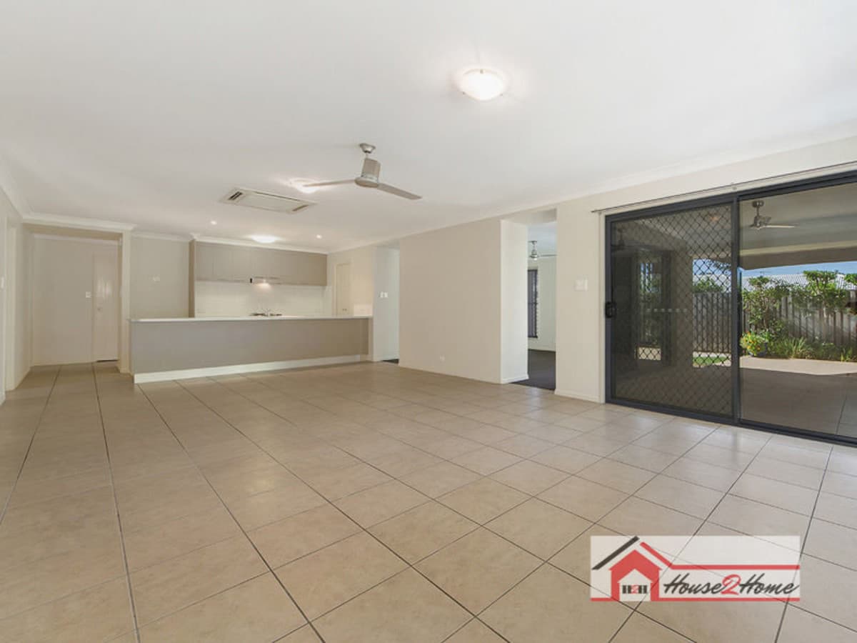 6 Killarney Court, ORMEAU QLD 4208, Ormeau - Thumbnail 5
