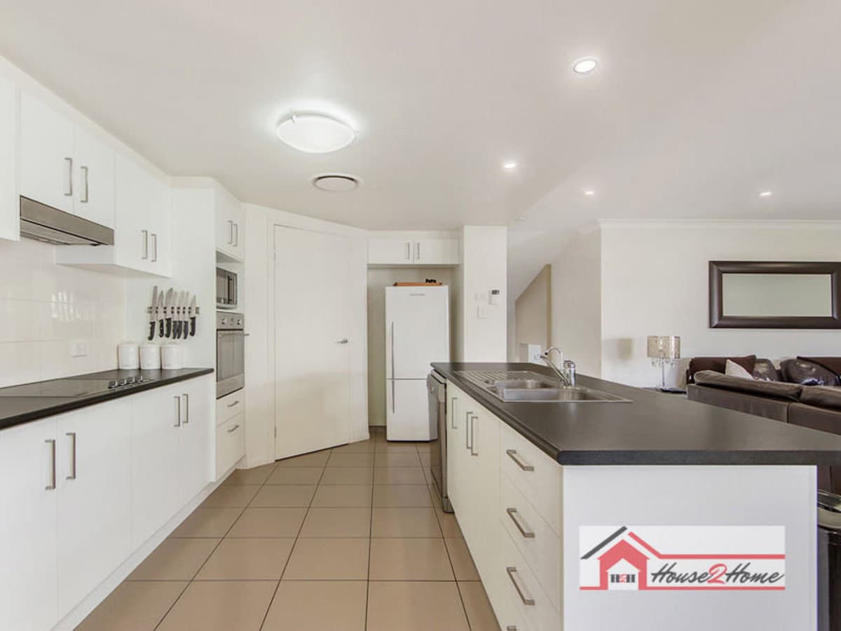 23 Millicent Street, ORMEAU QLD 4208, Ormeau - Thumbnail 4