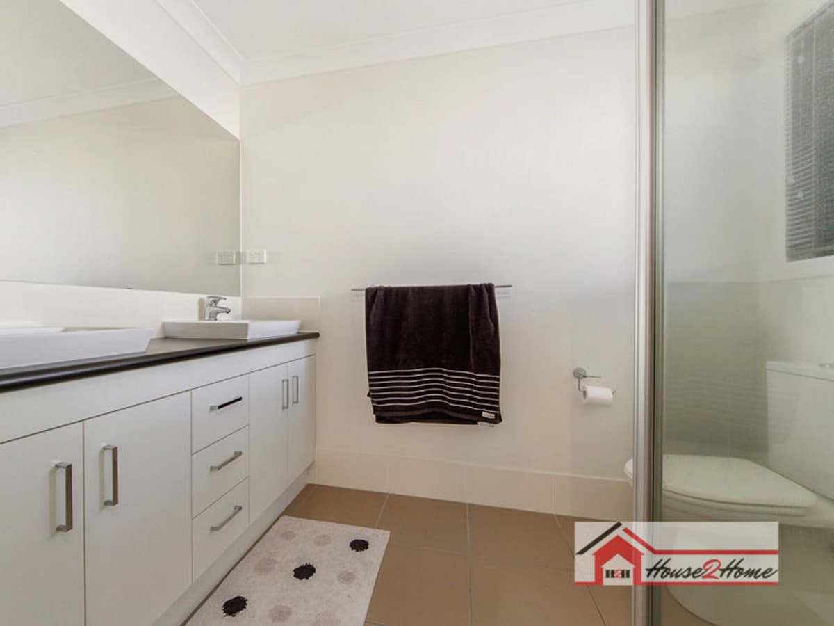23 Millicent Street, ORMEAU QLD 4208, Ormeau - Thumbnail 8