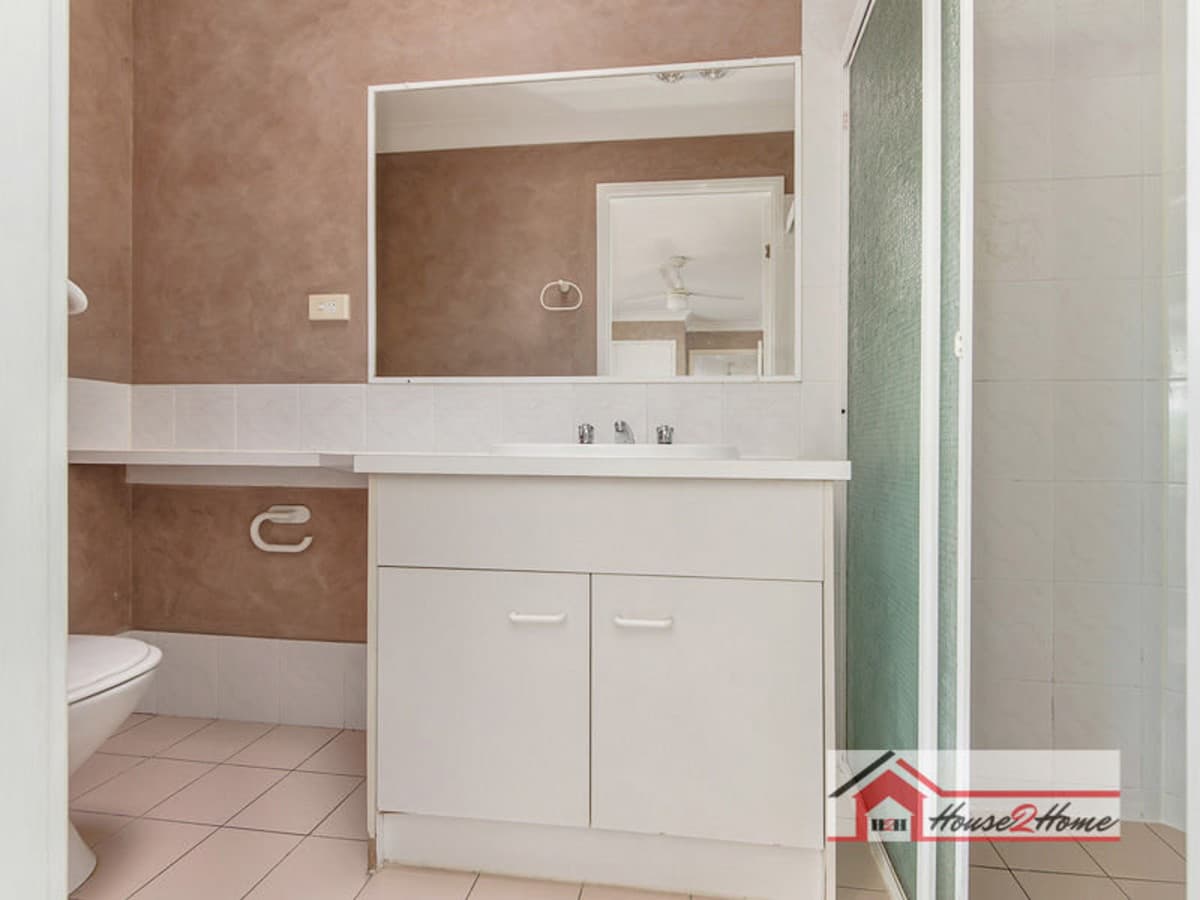 37 Leighton Drive, EDENS LANDING QLD 4207, Edens Landing - Thumbnail 8