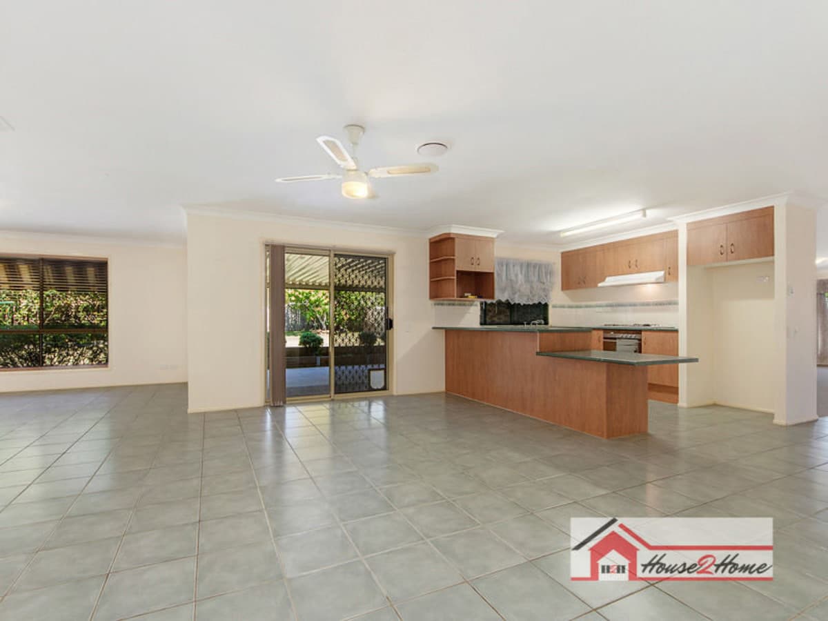 28 Johnson Parade, ORMEAU HILLS QLD 4208, Ormeau Hills - Thumbnail 4