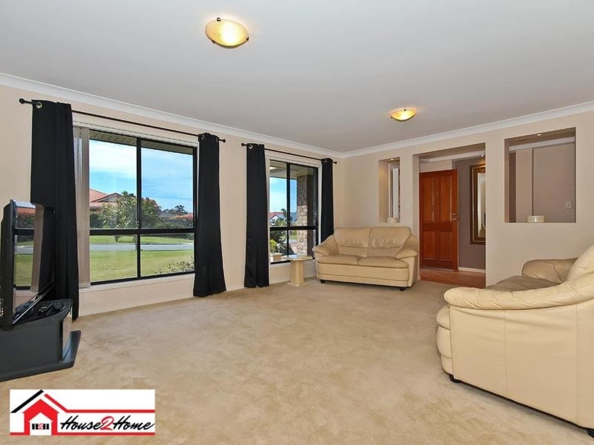 2 Pepperina Court, ORMEAU QLD 4208, Ormeau - Thumbnail 5