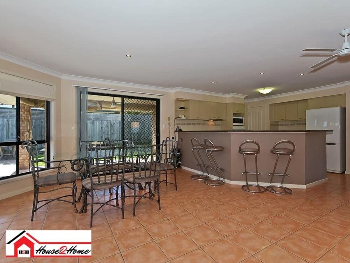 2 Pepperina Court, ORMEAU QLD 4208, Ormeau - Thumbnail 6