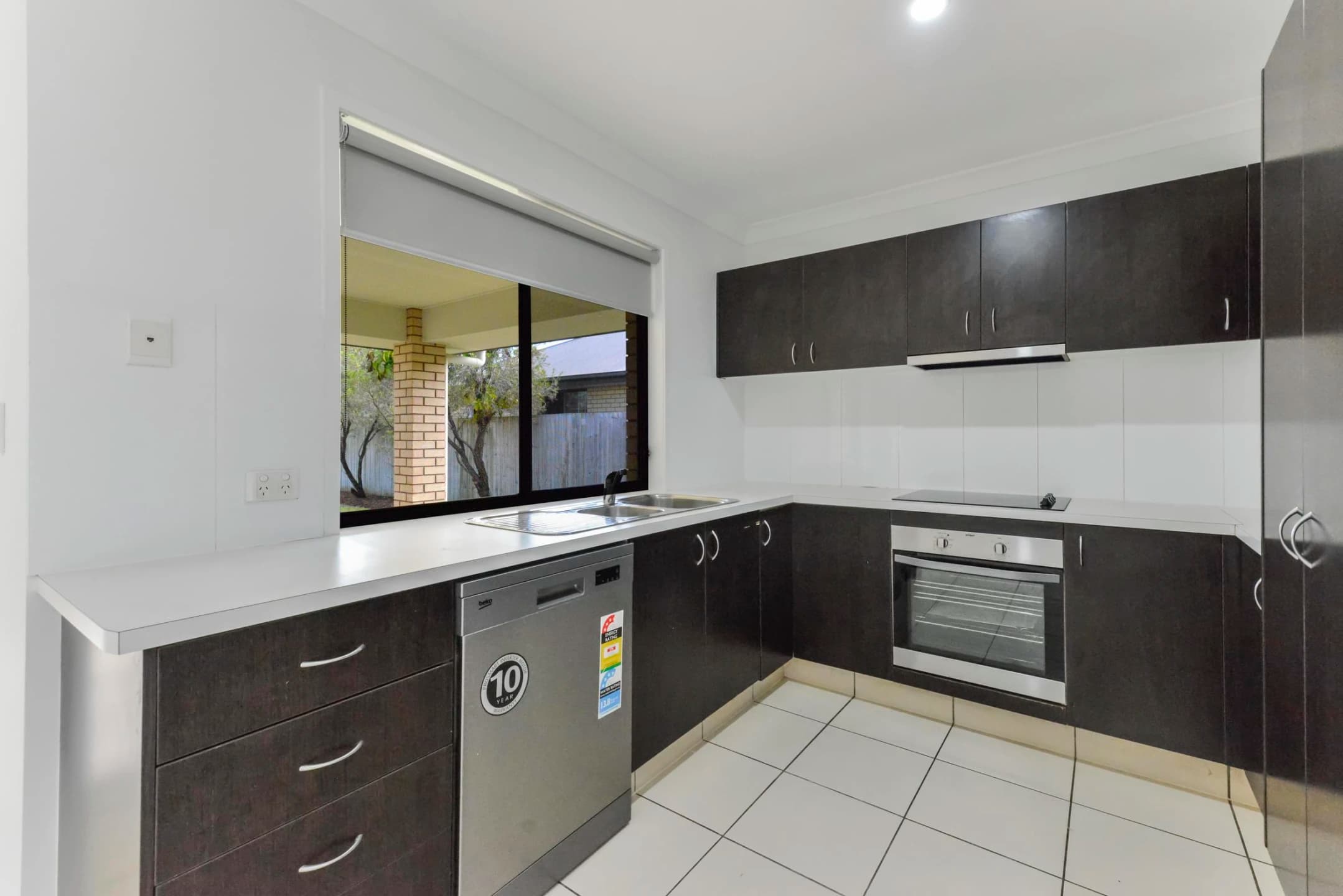 20 Myrtle Avenue, Ormeau QLD 4208, Ormeau - Thumbnail 2