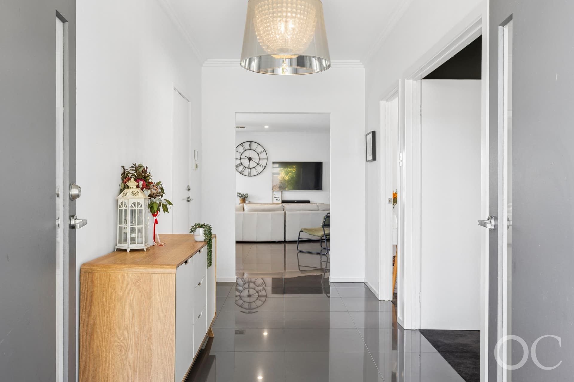 33 Anglesea Lane, Seaford Rise - Thumbnail 3