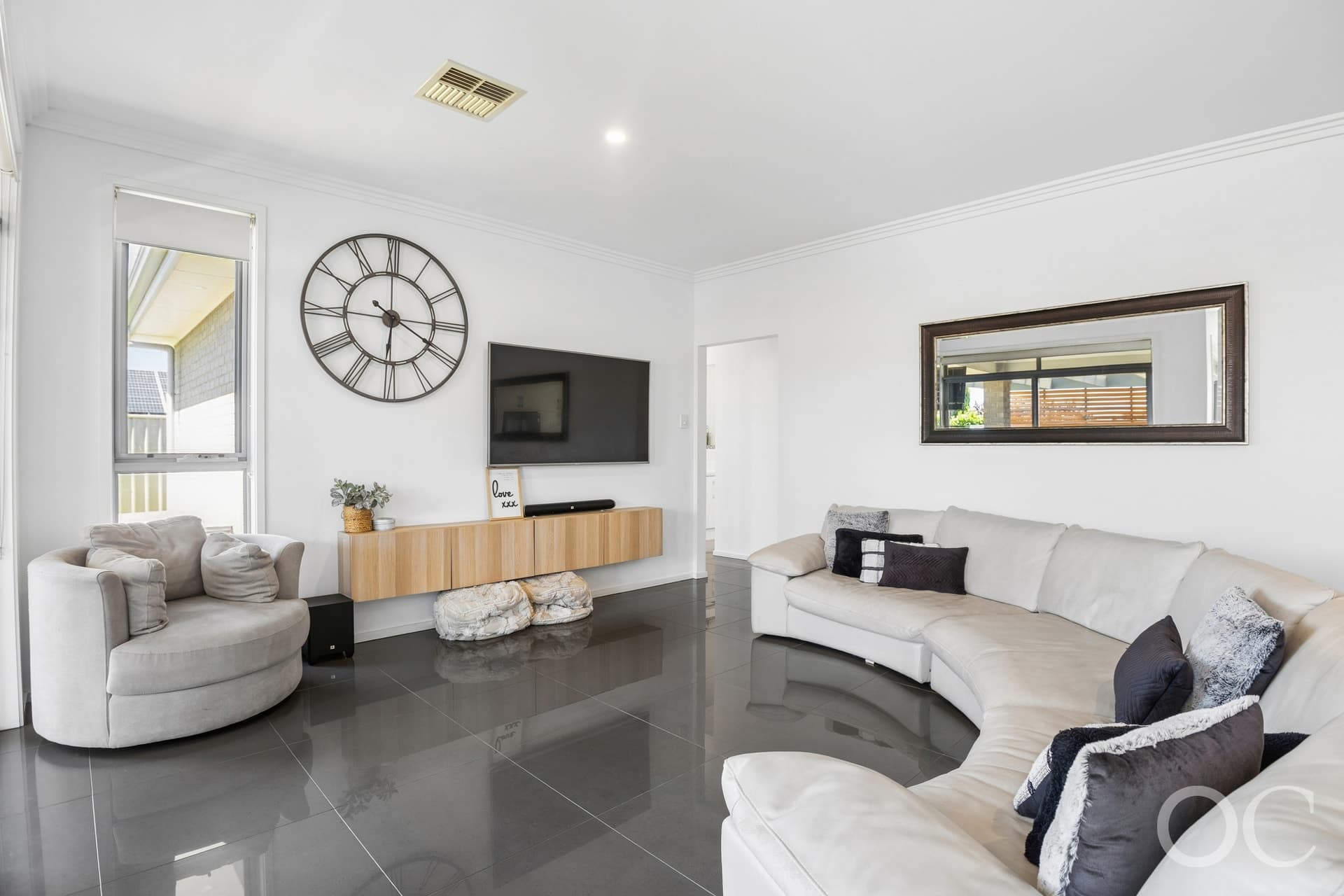 33 Anglesea Lane, Seaford Rise - Thumbnail 8