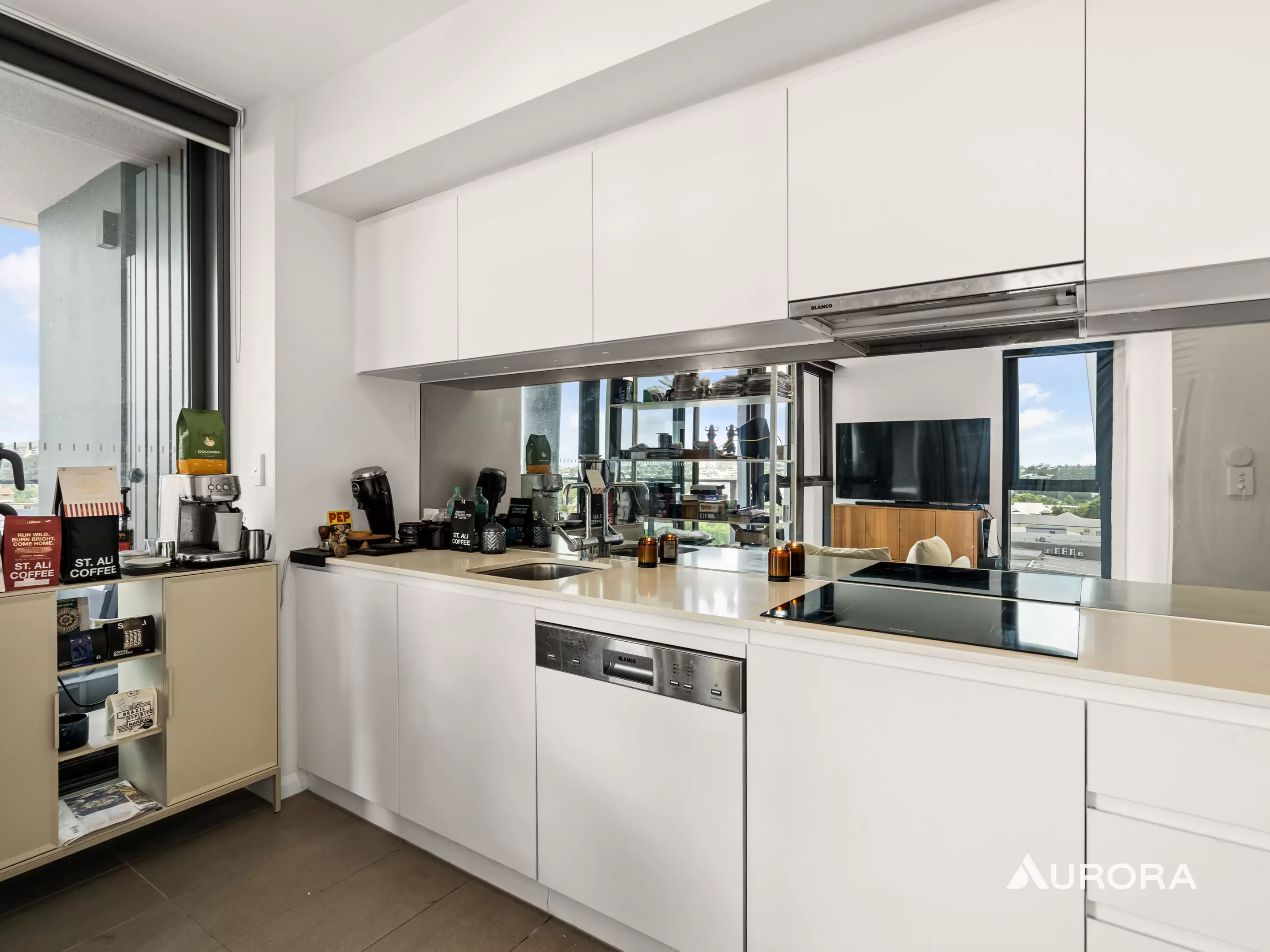 21006/300 Old Cleveland Road, Coorparoo, Coorparoo - Thumbnail 4