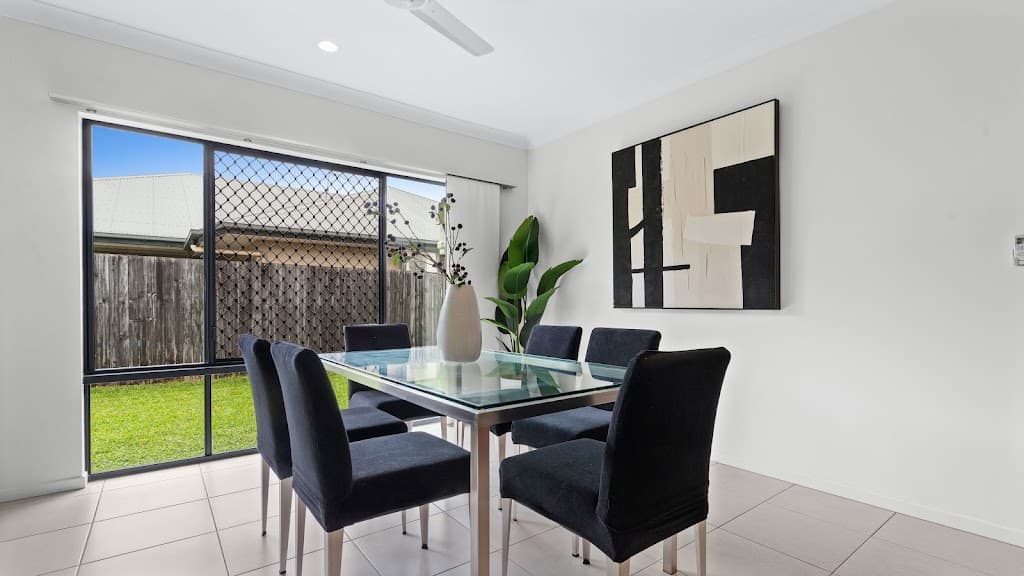 18 Springbrook Avenue, Redlynch, QLD, 4870, Redlynch - Thumbnail 7